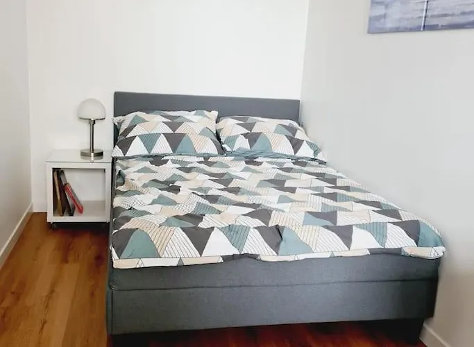 Apartman Sloneczny W Centrum Gdyni 2 Pokojowy *